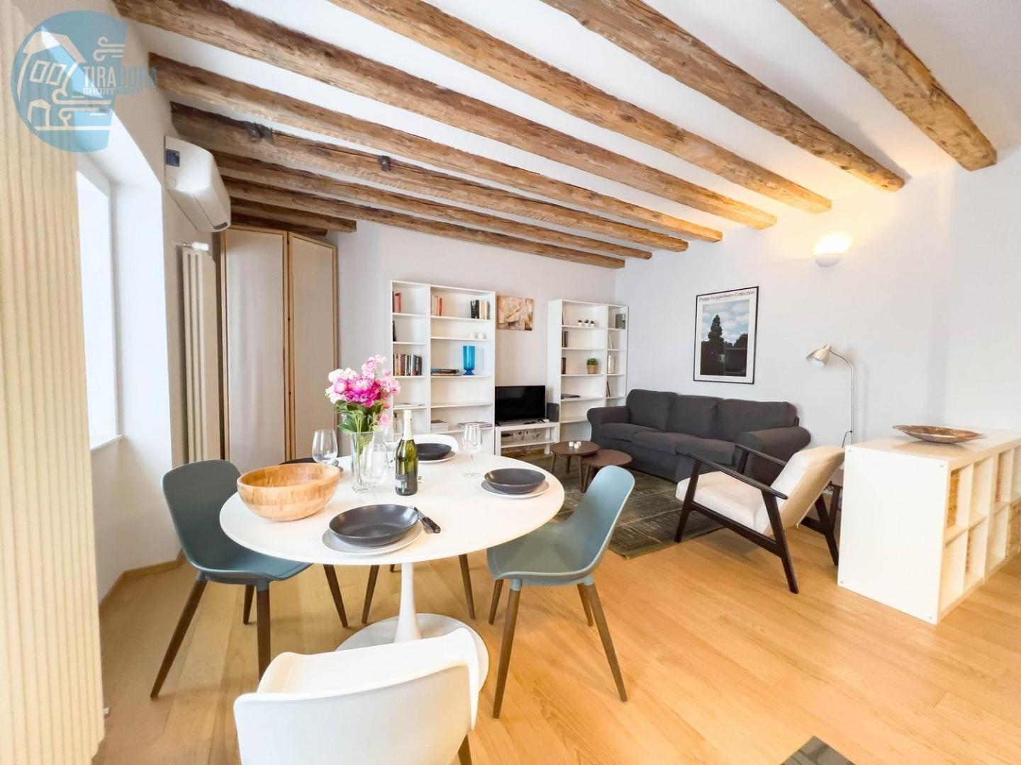 Appartamento Mazzini 9 Tirabora Short Rent Trieste Esterno foto