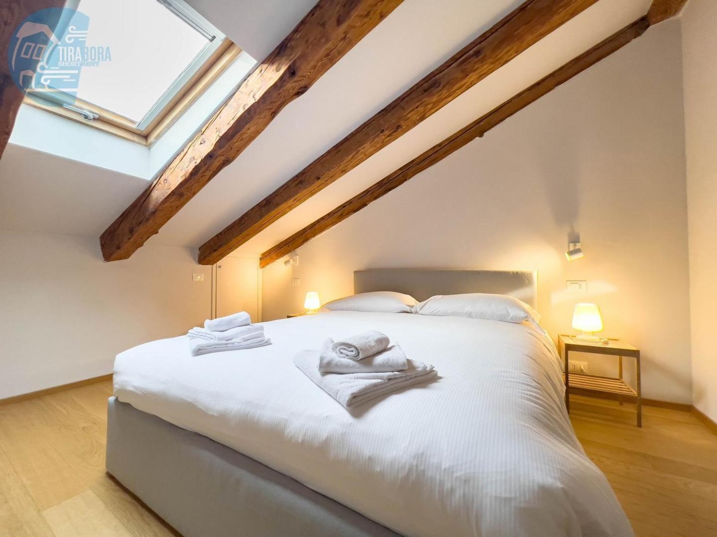Appartamento Mazzini 9 Tirabora Short Rent Trieste Esterno foto