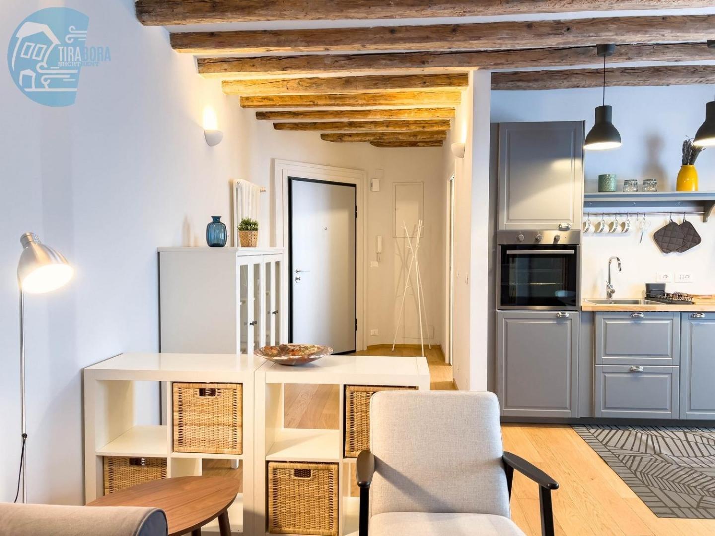 Appartamento Mazzini 9 Tirabora Short Rent Trieste Esterno foto